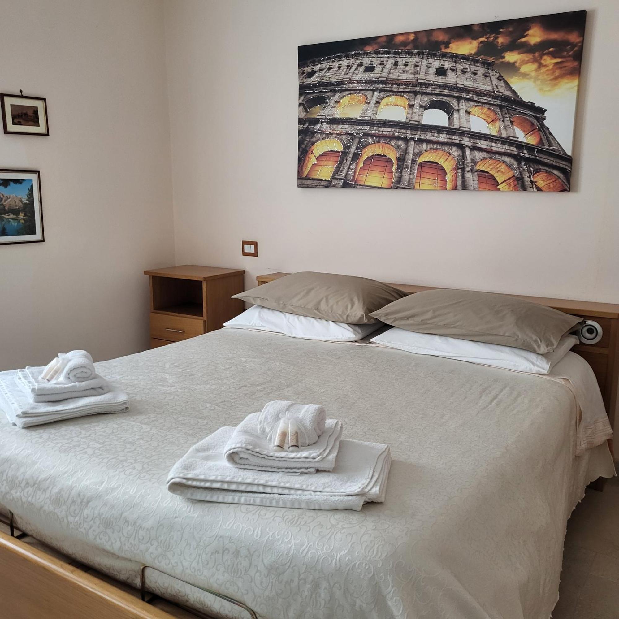 Apartamento La torre Velletri Exterior foto